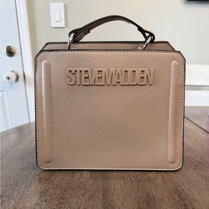 NWOT Steve Madden Bevelyn convertible crossbody bag